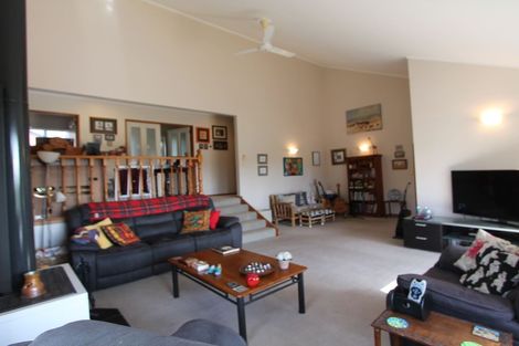 Photo of property in 387 Frankley Road, Ferndale, New Plymouth, 4310