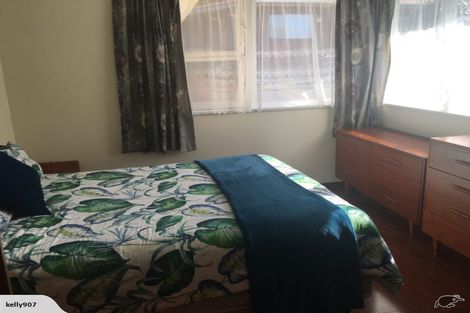 Photo of property in 30 Megan Avenue, Pakuranga Heights, Auckland, 2010