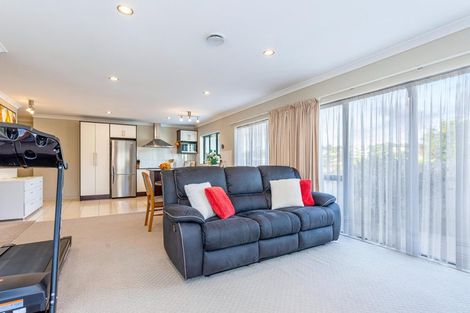 Photo of property in 5b Cartmel Avenue, Massey, Auckland, 0614