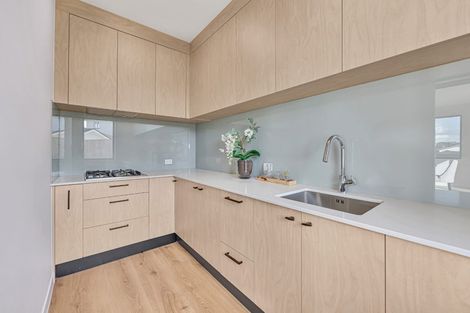 Photo of property in 17a Alexandra Street, Riverhead, 0820