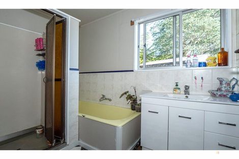 Photo of property in 176 Point Bush Road, Waimate, 7979