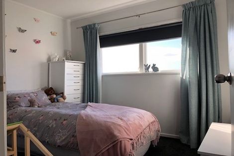 Photo of property in 94 Barrack Road, Mount Wellington, Auckland, 1060