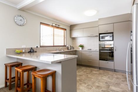 Photo of property in 6a Forward Street, Greenmeadows, Napier, 4112