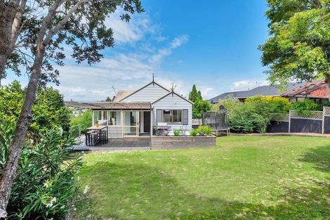 Photo of property in 185 Glamorgan Drive, Torbay, Auckland, 0630
