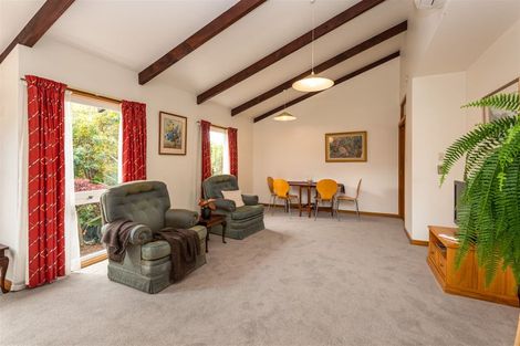 Photo of property in 5 Raekura Place, Redcliffs, Christchurch, 8081