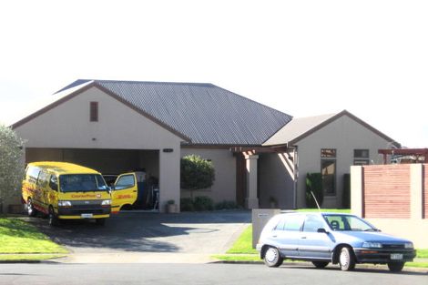 Photo of property in 22 Drumfearn Place, Rototuna, Hamilton, 3210