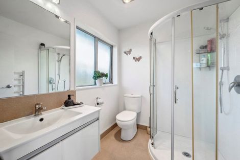 Photo of property in 10 Kipling Crescent, Owhata, Rotorua, 3010