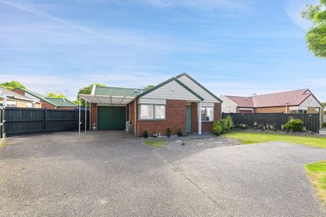 Photo of property in 162 Waitemata Drive, Ranui, Auckland, 0612