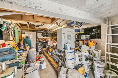 Photo of property in 76 Uxbridge Road, Cockle Bay, Auckland, 2014