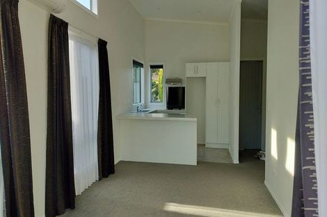 Photo of property in 24 Rangitira Avenue, Palmerston North, 4414