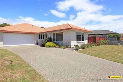 Photo of property in 112 Regent Drive, Paraparaumu Beach, Paraparaumu, 5032