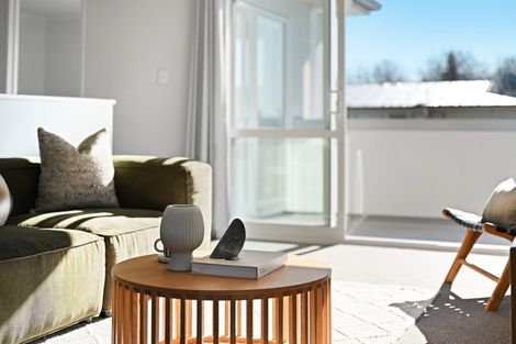 Photo of property in 1/1161 Victoria Street, Whitiora, Hamilton, 3200