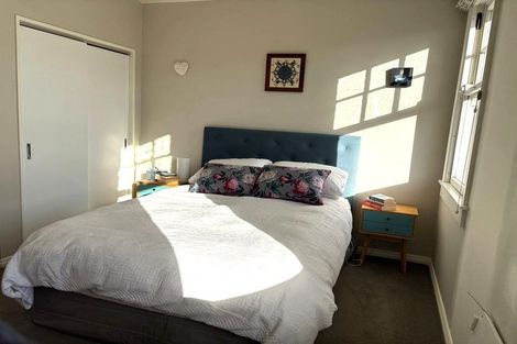 Photo of property in 2a Dawson Street, Berhampore, Wellington, 6023