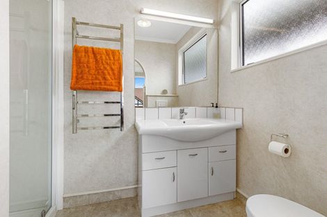 Photo of property in 58 Highbury Drive, Levin, 5510