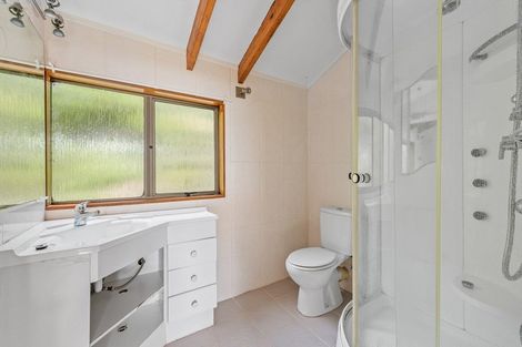 Photo of property in 380 Paremoremo Road, Paremoremo, Auckland, 0632