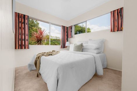 Photo of property in 74 Amanda Avenue, Dinsdale, Hamilton, 3204