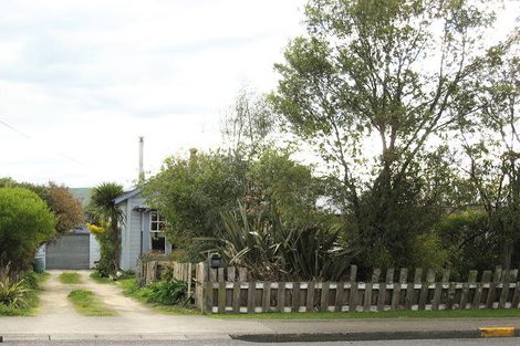 Photo of property in 50 Racecourse Road, Waipukurau, 4200