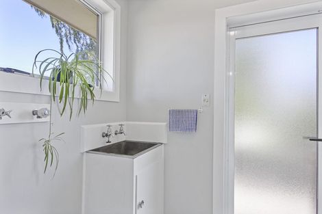 Photo of property in 1/17 Tyrone Street, Belfast, Christchurch, 8051