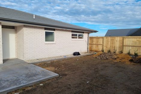 Photo of property in 19a Silverwood Lane, Leamington, Cambridge, 3495