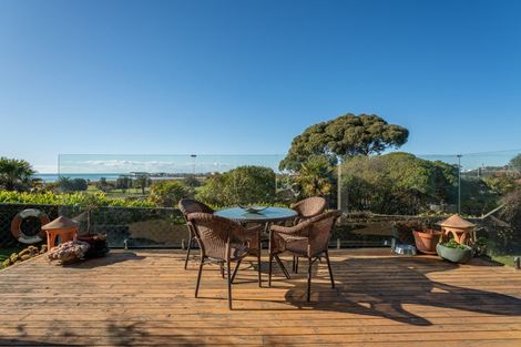 Photo of property in 1 Evans Street, Maori Hill, Timaru, 7910