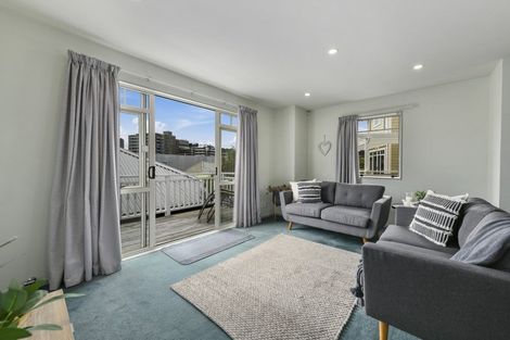 Photo of property in Colombo St Apartments, 3/10 Colombo Street, Newtown, Wellington, 6021
