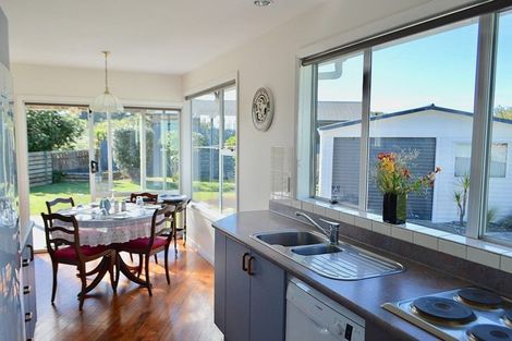 Photo of property in 2b Mahoe Street, Otaki Beach, Otaki, 5512