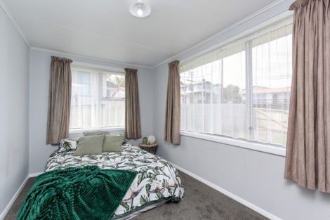 Photo of property in 30 Parsons Street, Vogeltown, New Plymouth, 4310