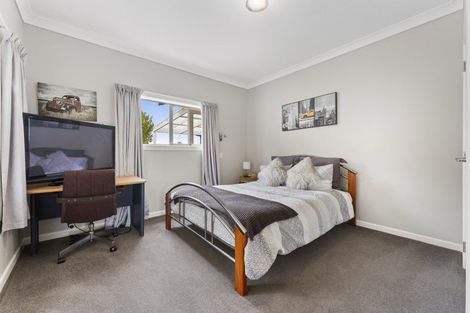 Photo of property in 178 Waikawa Beach Road, Manakau, Levin, 5573