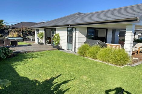 Photo of property in 7a Augusta Rise, Omokoroa, 3114