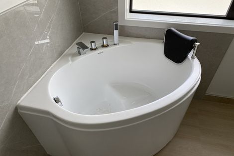 Photo of property in 13 Loftus Place, Flagstaff, Hamilton, 3210