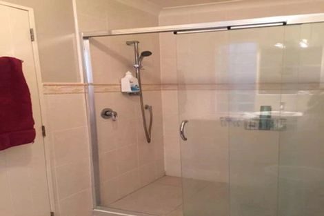 Photo of property in 35 Helvetia Drive, Browns Bay, Auckland, 0630