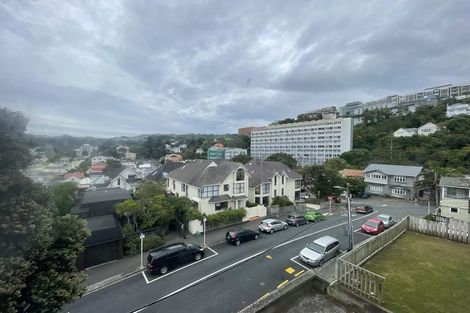 Photo of property in 28 Macdonald Crescent, Te Aro, Wellington, 6011
