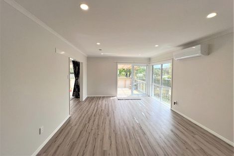 Photo of property in 21 Castleton Street, Birkdale, Auckland, 0626