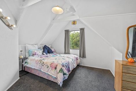 Photo of property in 92 Heta Road, Highlands Park, New Plymouth, 4312