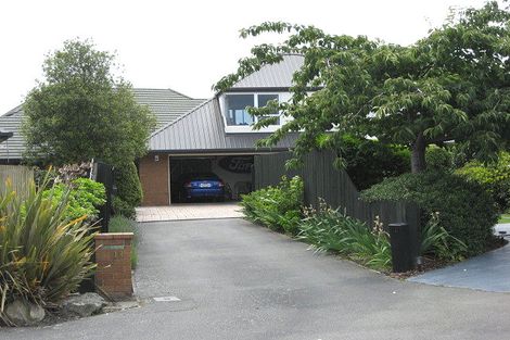 Photo of property in 17 Flaxgrove Place, Parklands, Christchurch, 8083