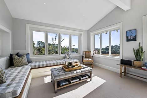 Photo of property in 83 Carrington Street, Lower Vogeltown, New Plymouth, 4310