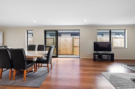 Photo of property in 263 Te Okuroa Drive, Papamoa, 3118