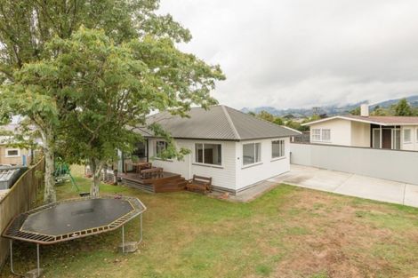 Photo of property in 57 Songer Street, Stoke, Nelson, 7011