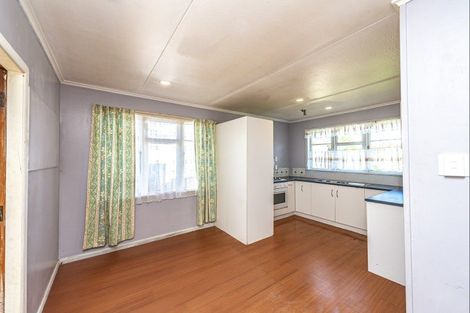 Photo of property in 67 Thatcher Street, Castlecliff, Whanganui, 4501