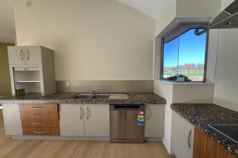 Photo of property in 182 Ramarama Road, Ramarama, Drury, 2579