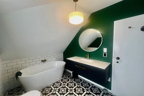 Photo of property in 6 Trilids Lane, Churton Park, Wellington, 6037