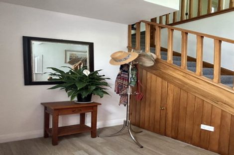 Photo of property in 1/1 Wilkinson Street, Oriental Bay, Wellington, 6011