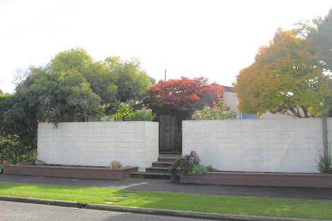 Photo of property in 22 Guinness Crescent, Ilam, Christchurch, 8041
