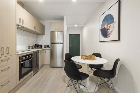 Photo of property in 201/9 East Street, Papakura, 2110