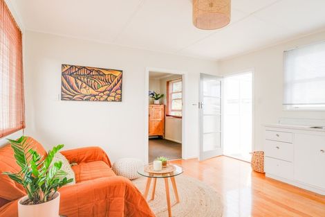 Photo of property in 108 Whitaker Street, Whataupoko, Gisborne, 4010