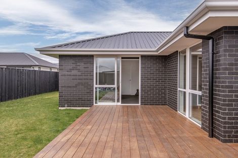 Photo of property in 73 Tiritiri Moana Drive, Pegasus, 7612
