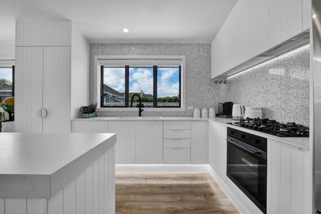 Photo of property in 74a Pembroke Road, Stratford, 4332