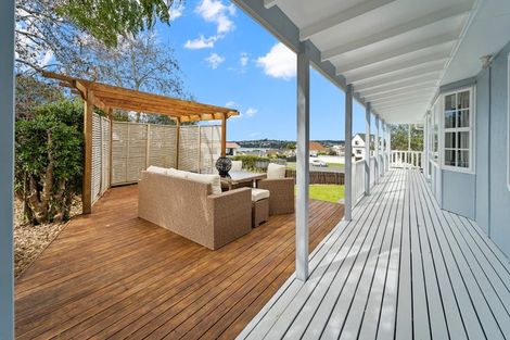 Photo of property in 6 Tamatea Drive, Snells Beach, 0920