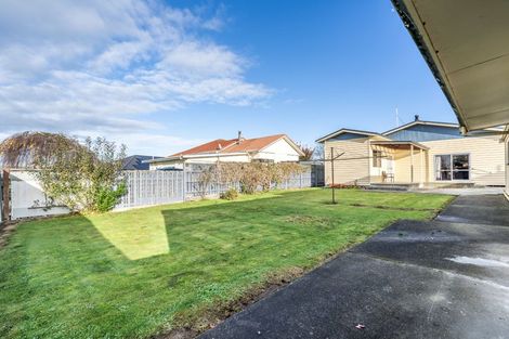 Photo of property in 121 Park Street, Winton, 9720