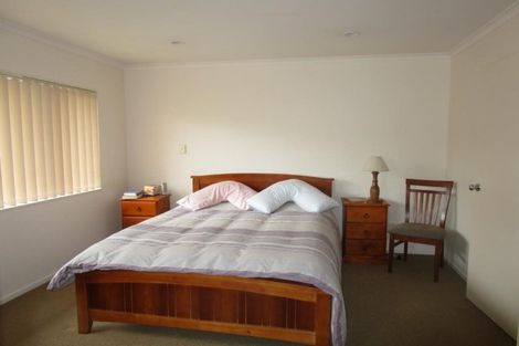 Photo of property in 120 Dominion Road, Papakura, 2110